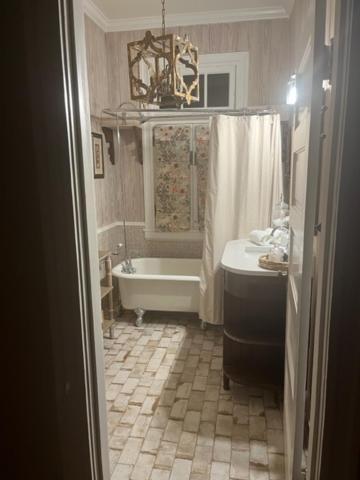 Jenny'S Downtown Hideaway Bed And Breakfast Laurel Exterior foto